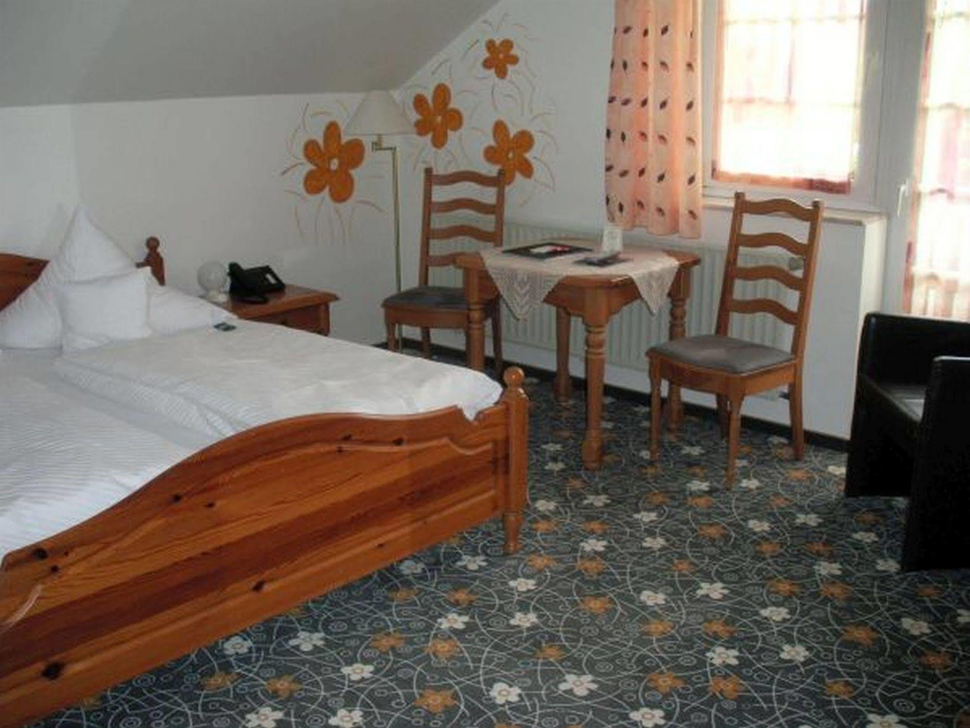 Hotel Company Cölbe Εξωτερικό φωτογραφία