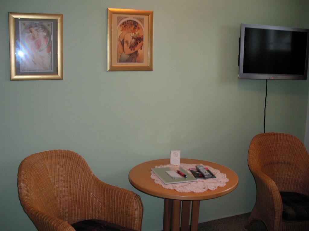 Hotel Company Cölbe Εξωτερικό φωτογραφία