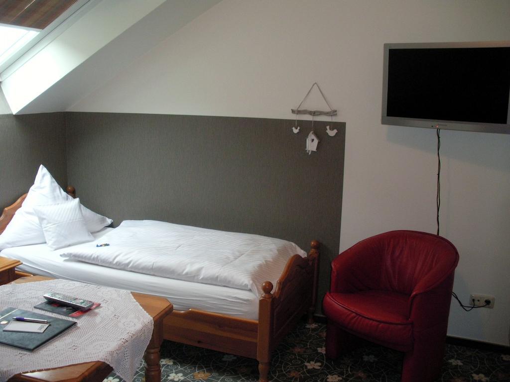 Hotel Company Cölbe Δωμάτιο φωτογραφία